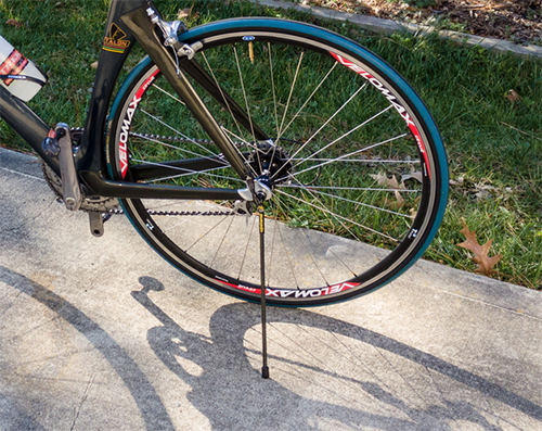 見た目もスマートな取り外し式のロードバイク 自転車用携帯サイドスタンド3選 Kogfum